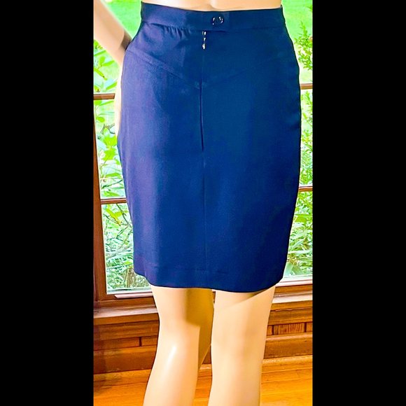 ▪️VTG▪️KARL LAGERFELD▪️Navy Blue Button Trim Seamed Wool Mini Skirt - Picture 2 of 8